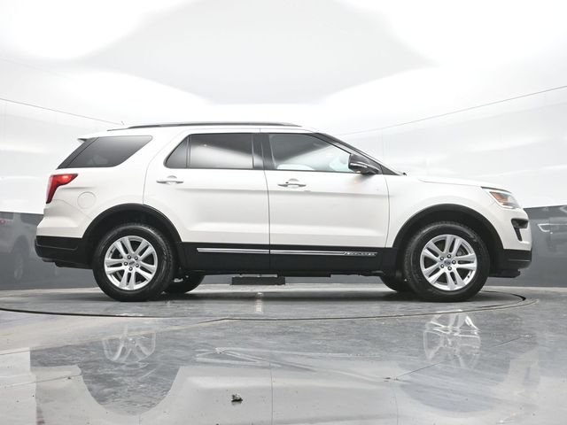 Used 2018 White Ford XLT image 24