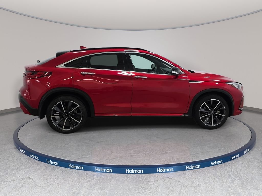 Certified Used 2023 Dynamic Sunstone Red INFINITI ESSENTIAL image 4