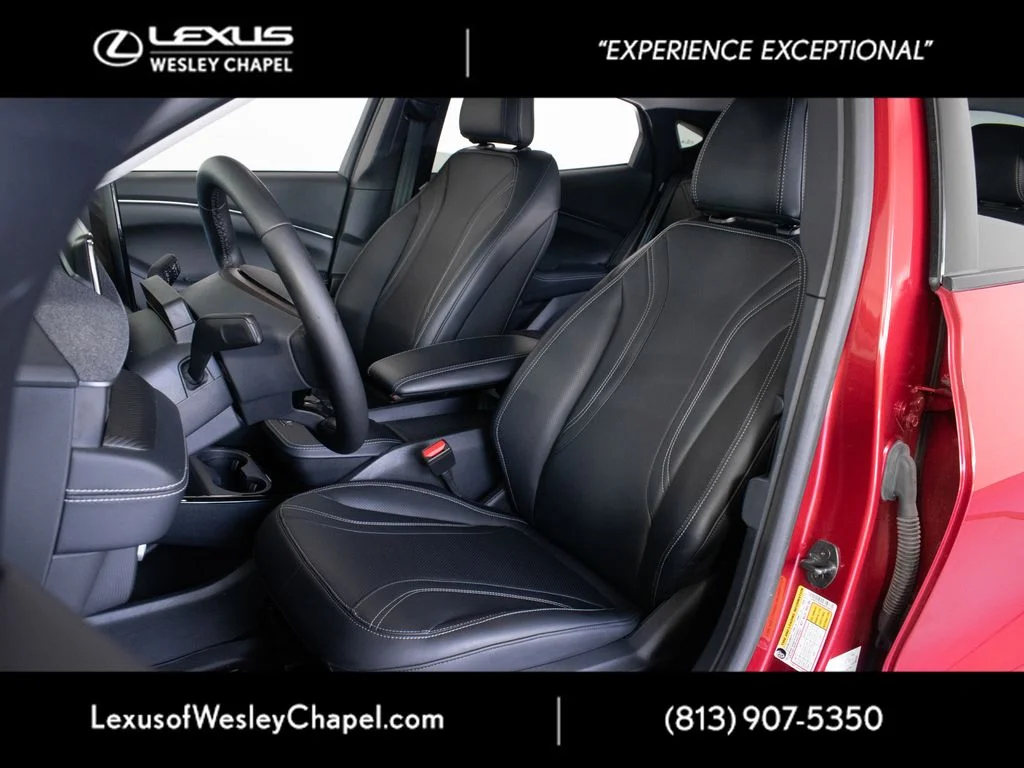 Used 2022 Red Ford Premium image 19