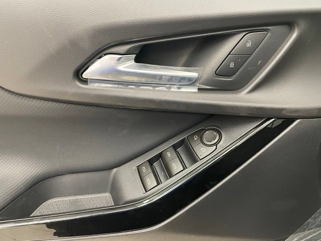2026 Chevrolet Equinox LT - Photo 9