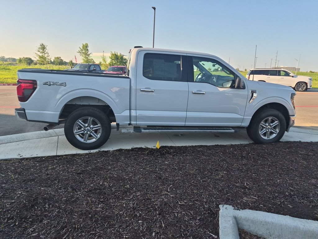 2025 Ford F-150 XLT - Photo 6