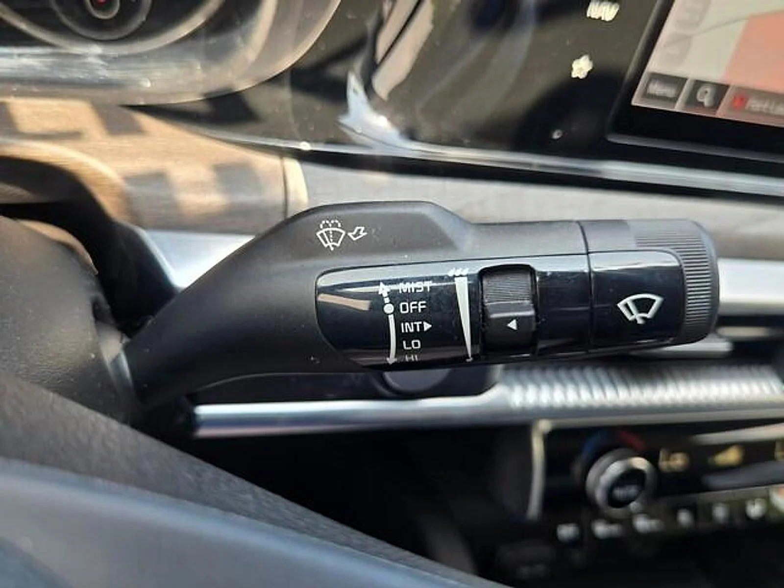 Used 2022 Sapphire Blue Kia EX image 23