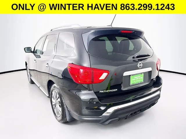 Certified Used 2018 Black Nissan SL image 5
