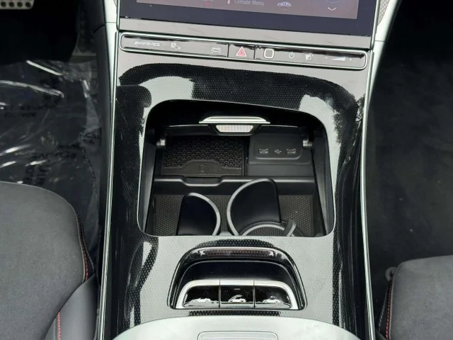 New 2026 MANUFAKTUR Moonlight White Metallic Mercedes-Benz AMG® CLE 53 4MATIC+ Cabriolet image 12