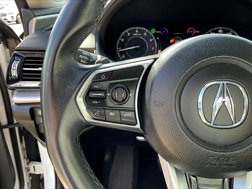 Used 2023 Platinum White Pearl Acura Base image 12