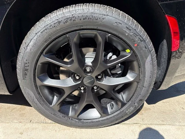 New 2027 Black Chrysler Limited image 7