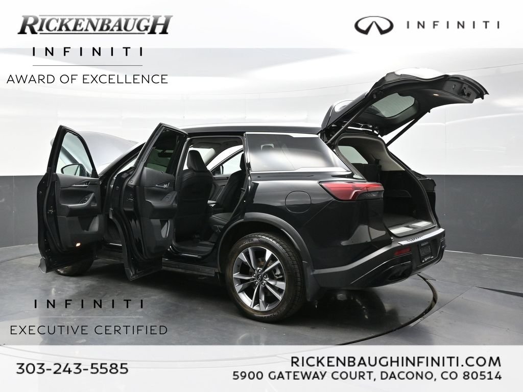 Certified Used 2023 Black INFINITI LUXE image 45