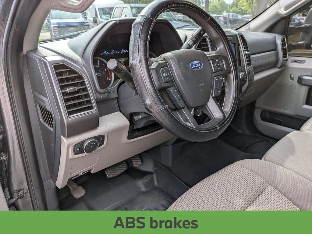 Used 2022 Gray Ford XLT image 33