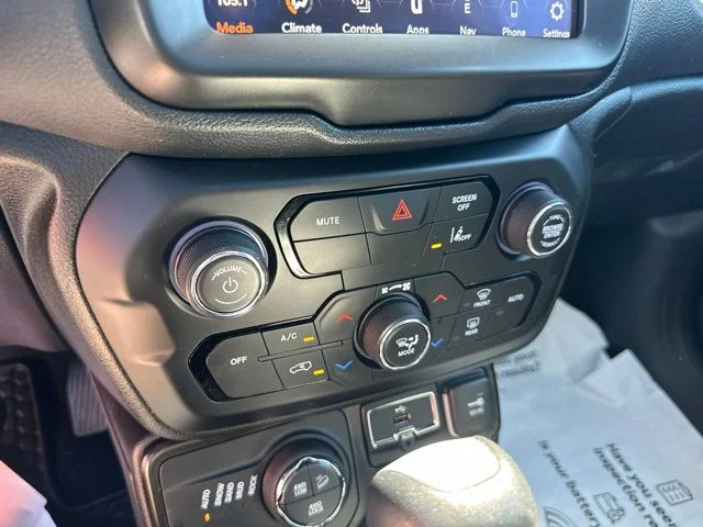 Used 2023 Gray Jeep Trailhawk image 23