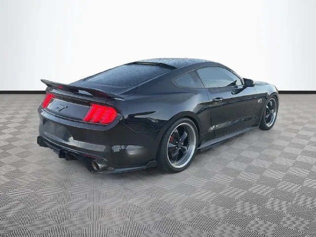 Used 2017 Black Ford GT image 7