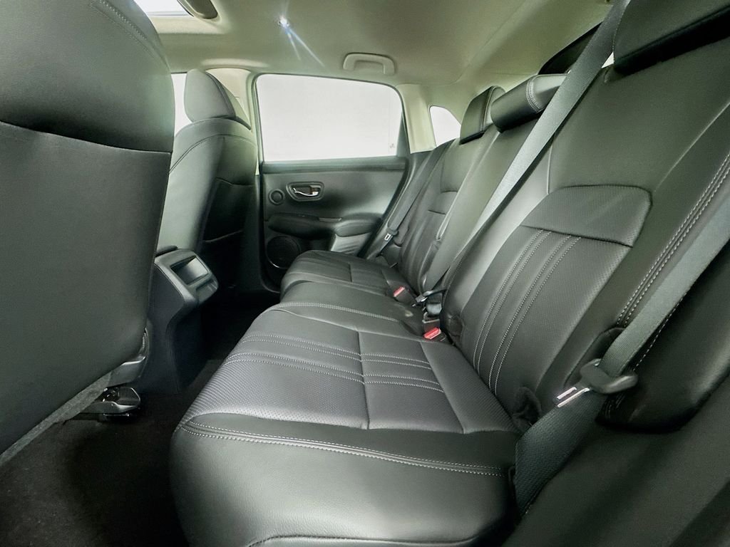 New 2027 Urban Gray Pearl Honda EX-L image 34