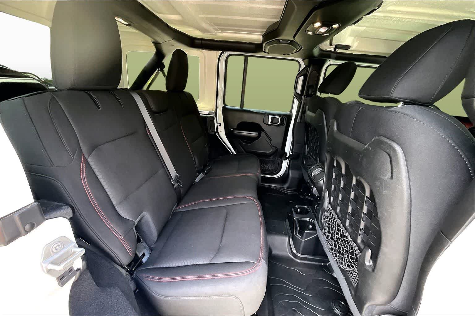 Used 2020 Bright White Clearcoat Jeep Rubicon image 19