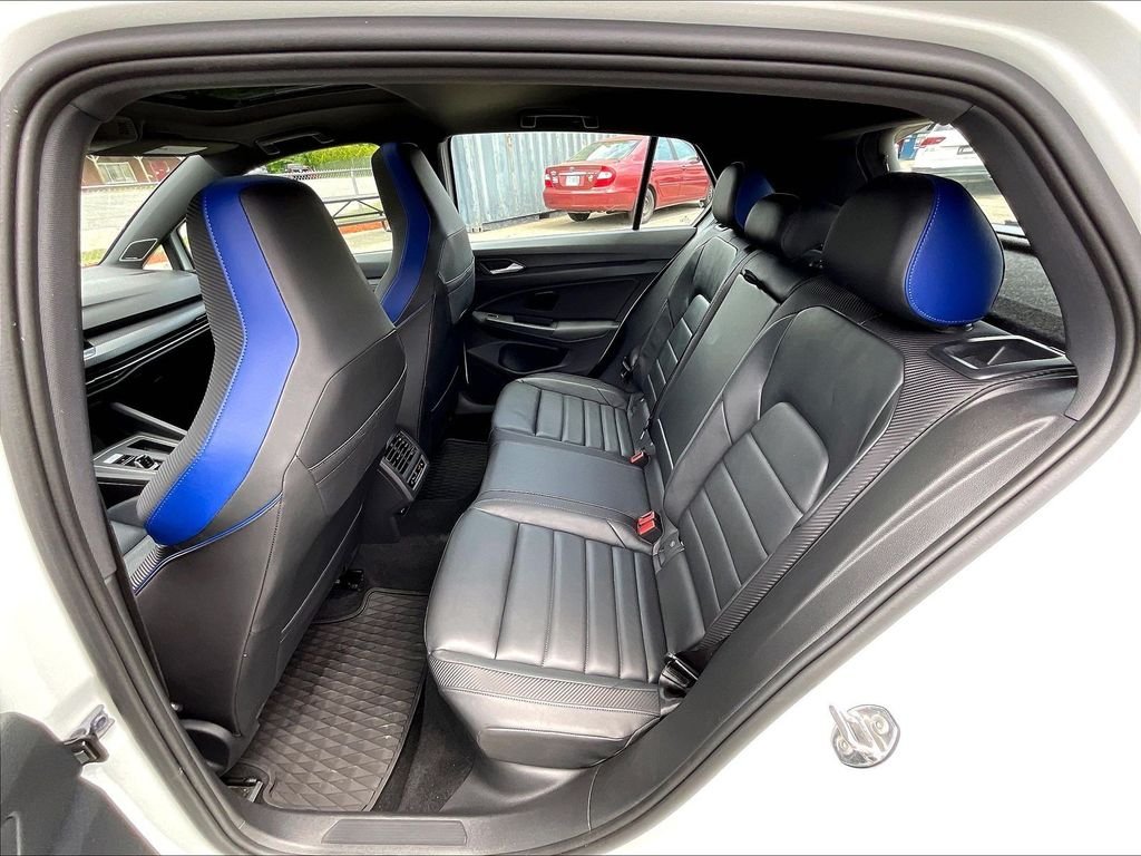 Used 2022 White Volkswagen 2.0T image 15