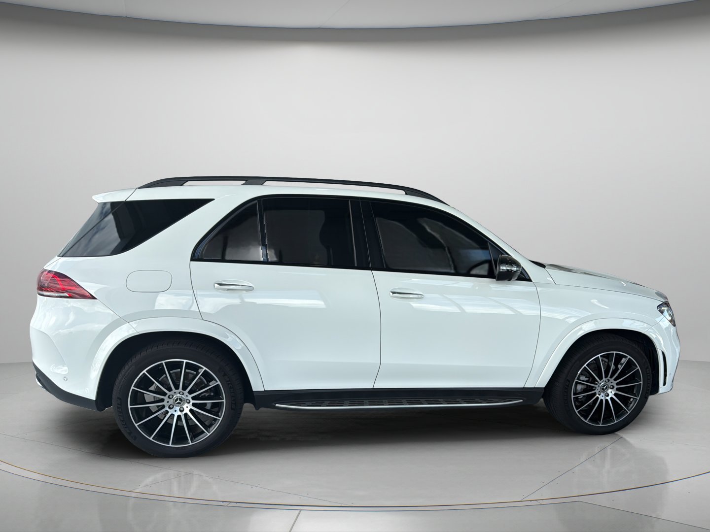 Certified Used 2022 Polar White Mercedes-Benz GLE 350 image 6