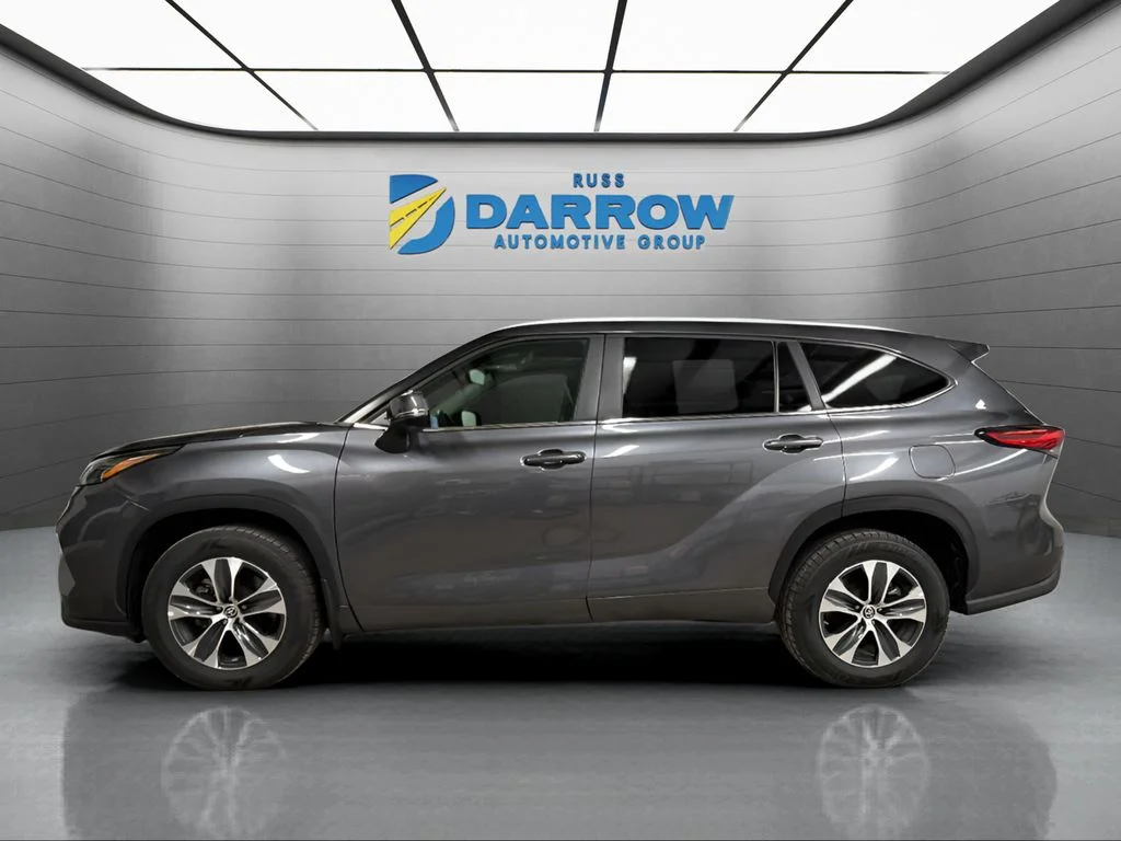 Used 2023 Gray Toyota XLE image 2