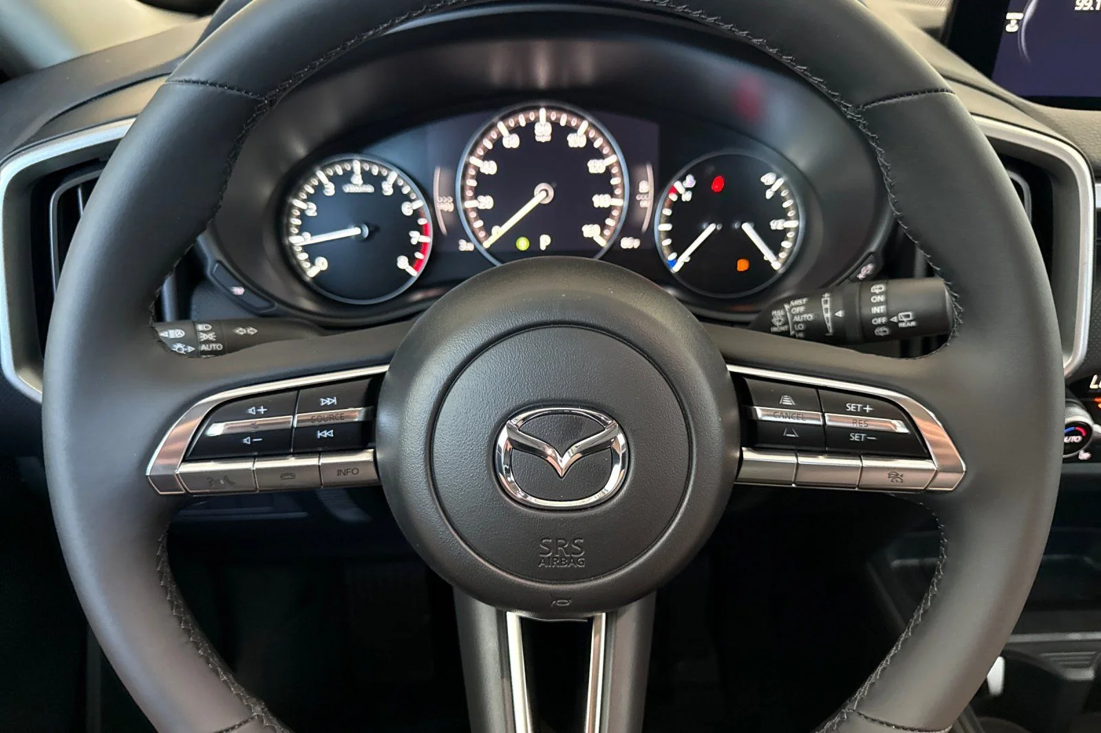 New 2026 Zircon Sand Metallic Mazda 2.5 S Meridian Edition AWD image 25
