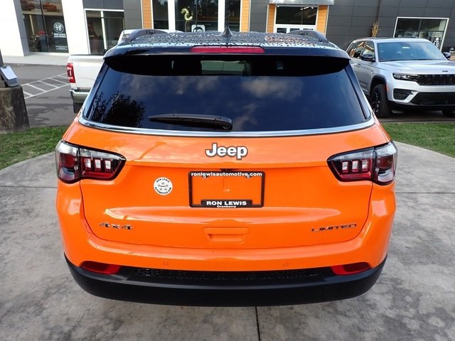 2026 Jeep Compass Limited photo 4