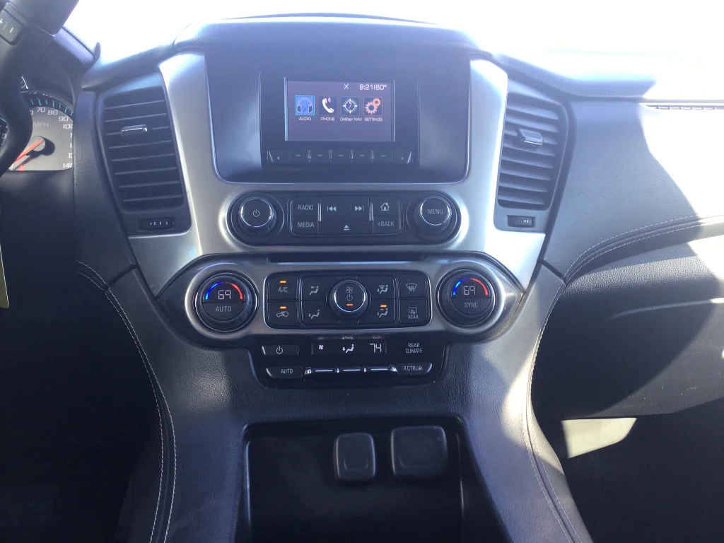 Used 2015 SUMMIT WHITE Chevrolet LS image 17