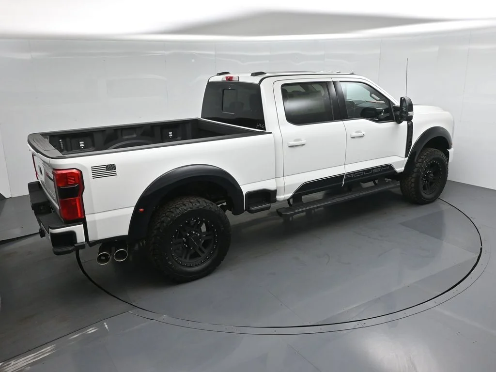 New 2026 Star White Metallic Tri-Coat Ford Lariat image 39