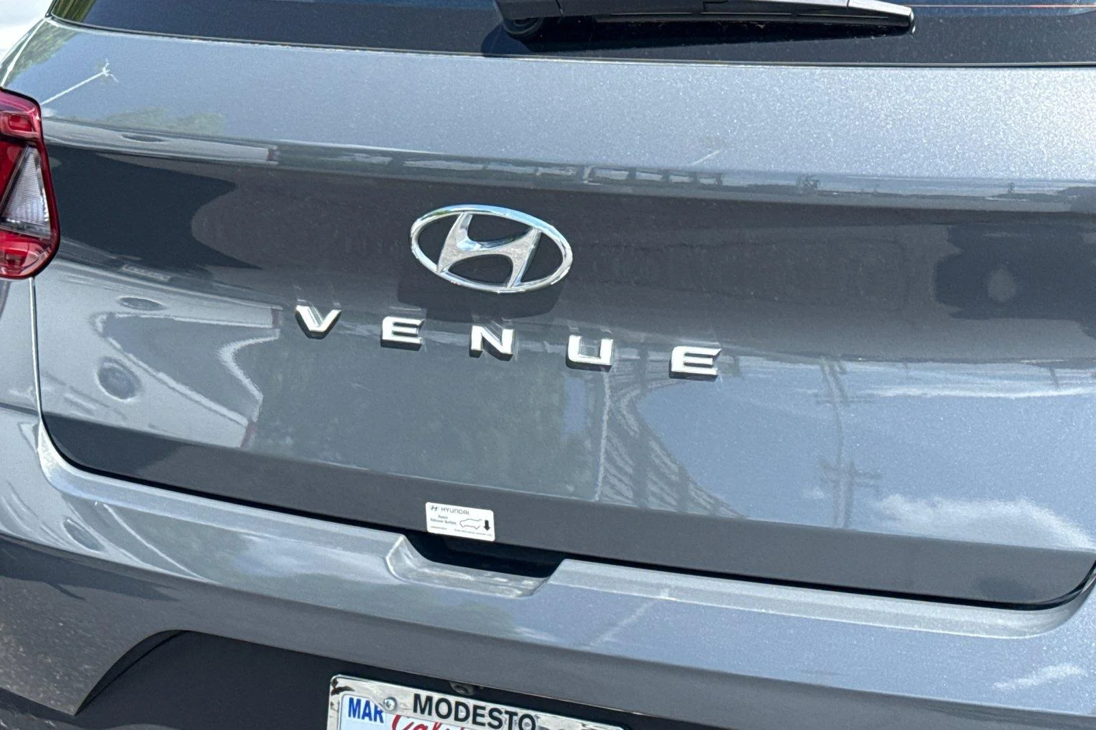 Used 2025 Ecotronic Gray Hyundai SEL image 25