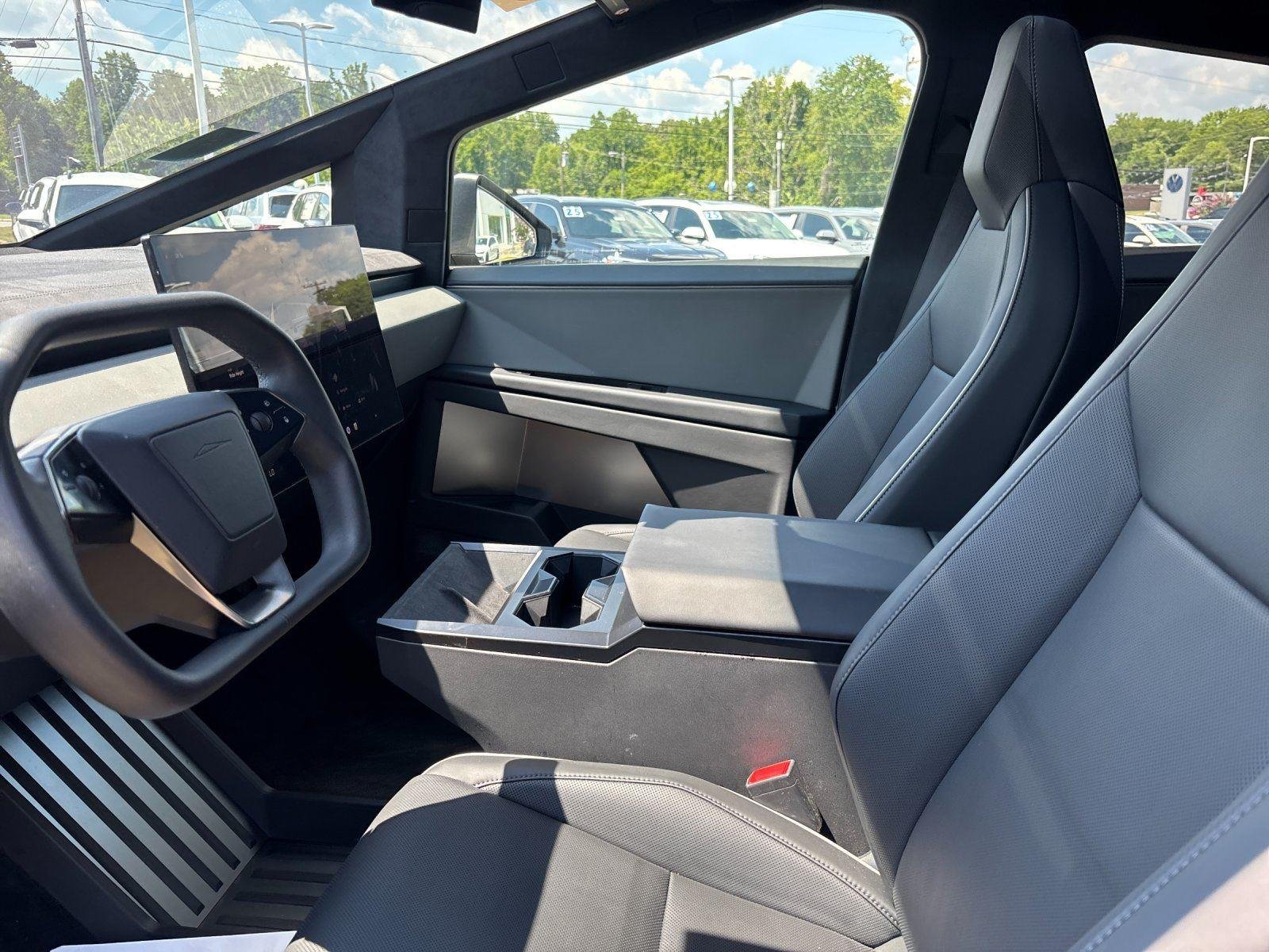 Used 2024  Tesla Cyberbeast image 14