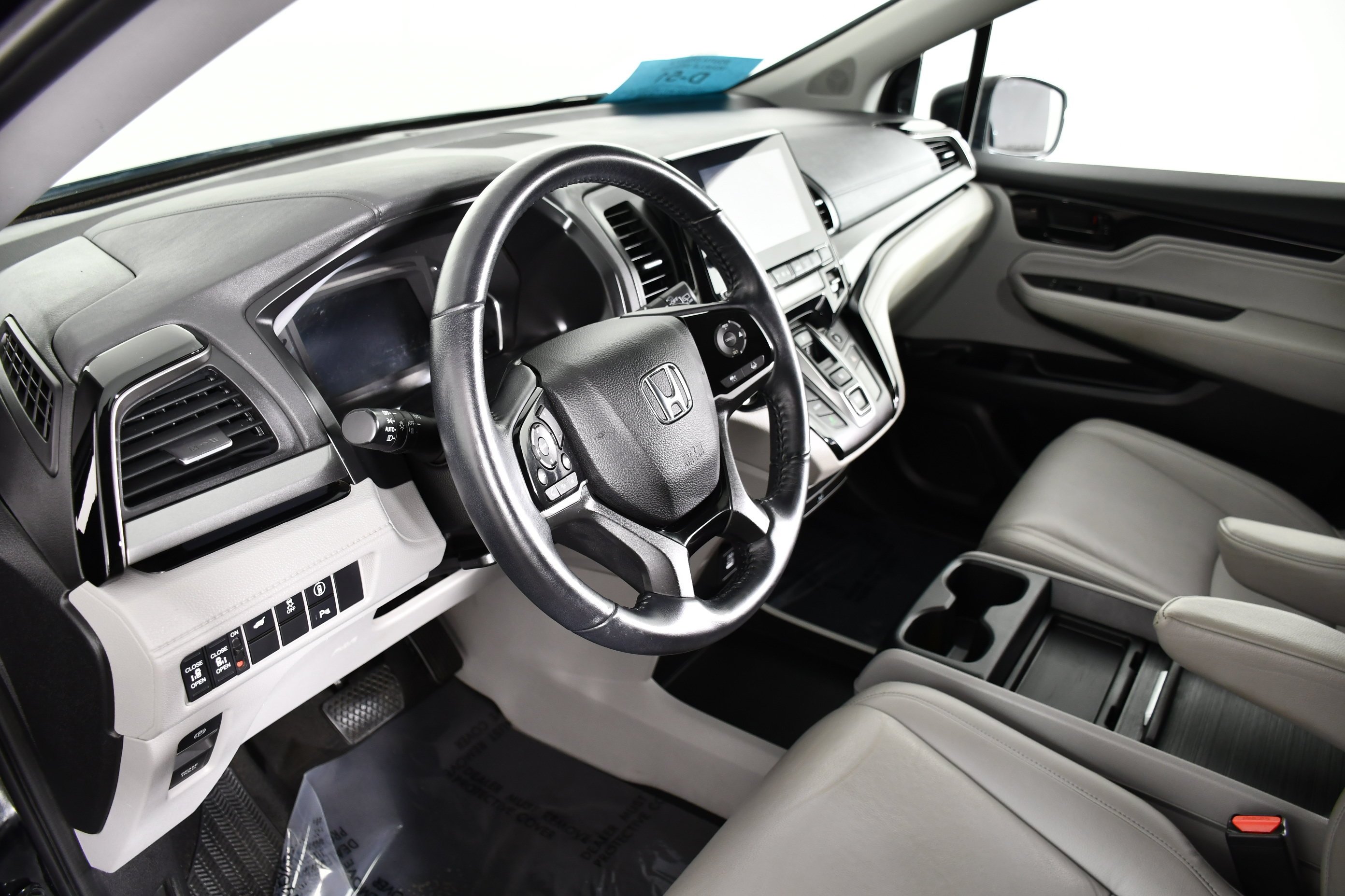 Used 2022 Black Honda Touring image 38