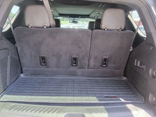 Certified Used 2022 Gray GMC SLT image 30