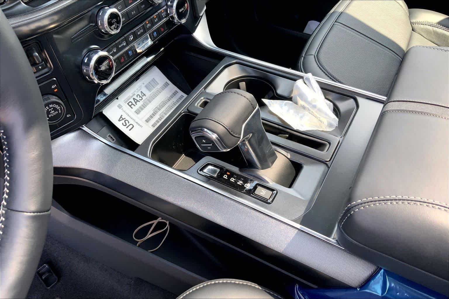 New 2026 Avalanche Ford Platinum® image 5