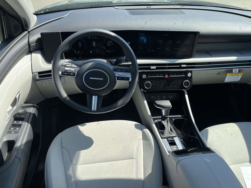 New 2026 Black Hyundai SEL FWD image 10