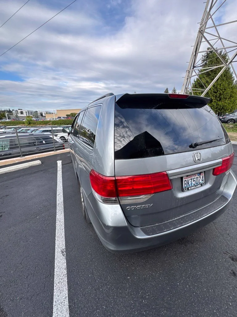 Used 2010 Silver Honda EX-L image 9