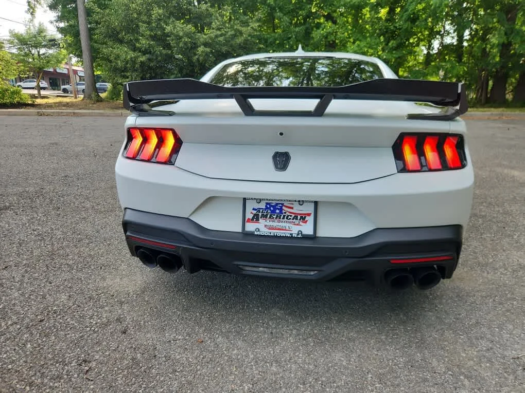 Used 2024 Oxford White Ford Dark Horse image 9