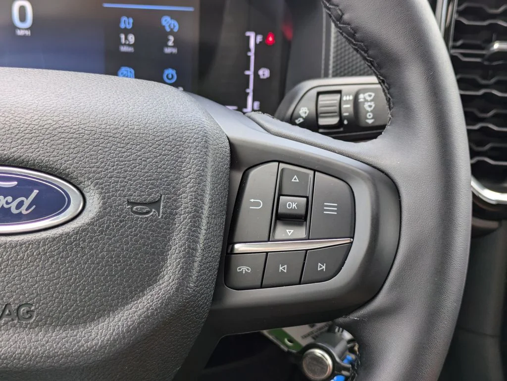 New 2026 Oxford White Ford XLT image 26