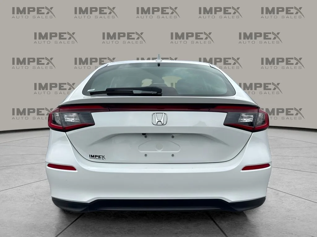 Used 2024 White Honda LX image 4