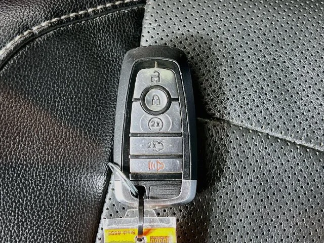 Used 2021 Red Ford GT Premium image 13