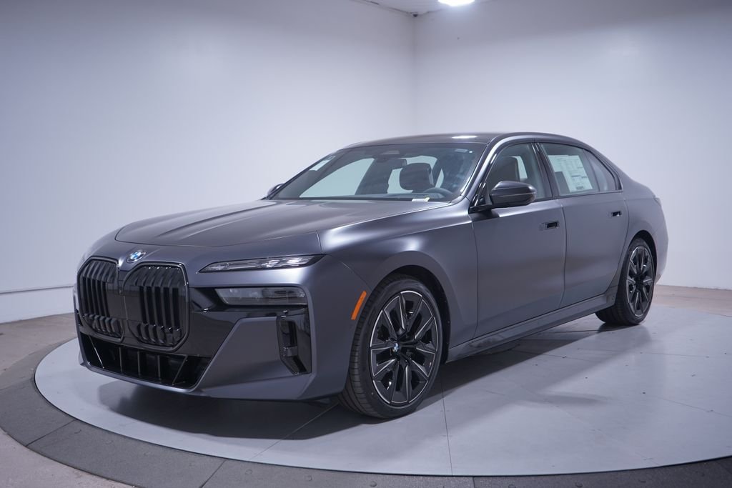 2026 BMW 7 Series 760i xDrive Sedan's photo