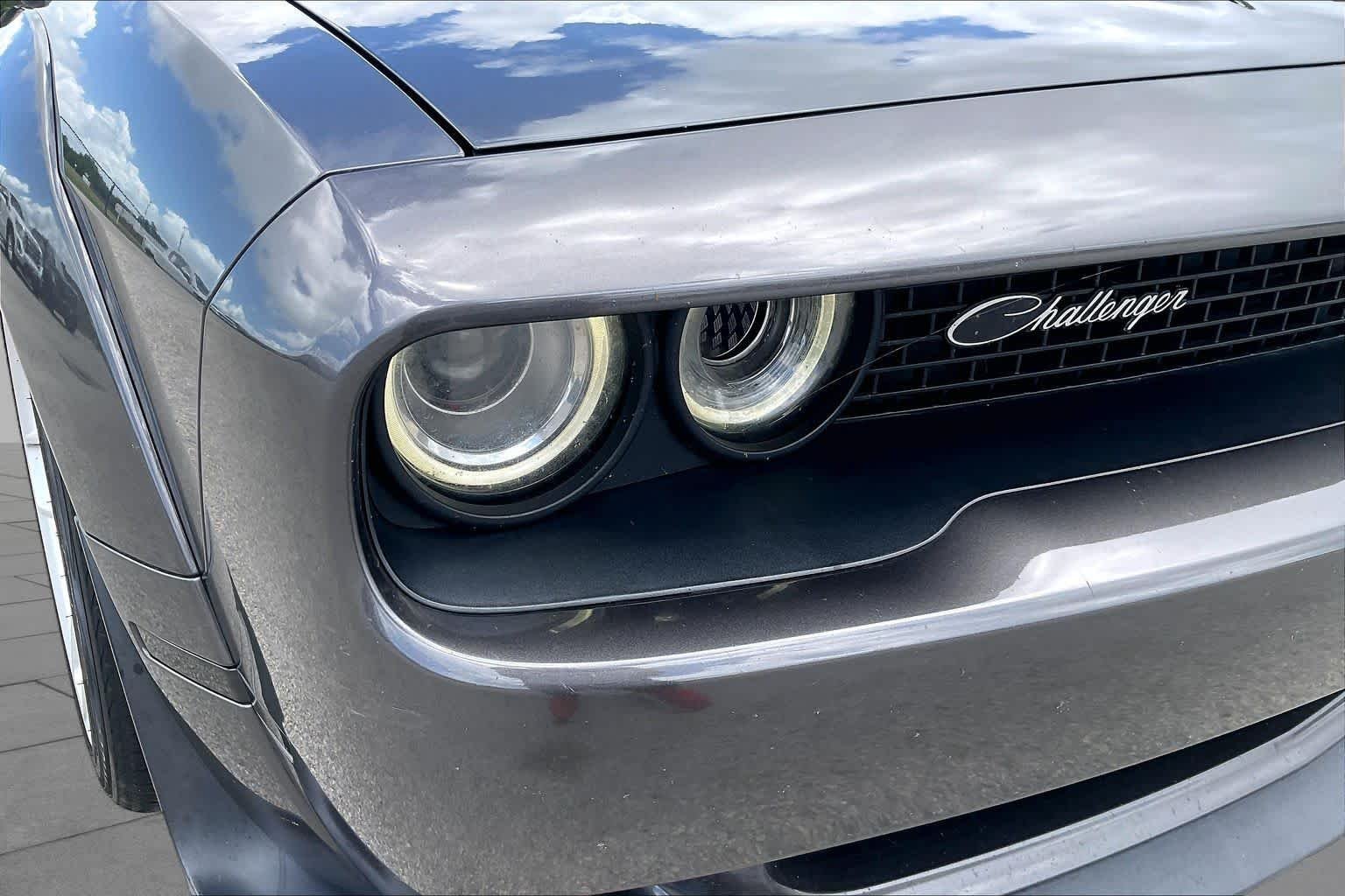 Used 2019 Granite Pearlcoat Dodge R/T Scat Pack image 24