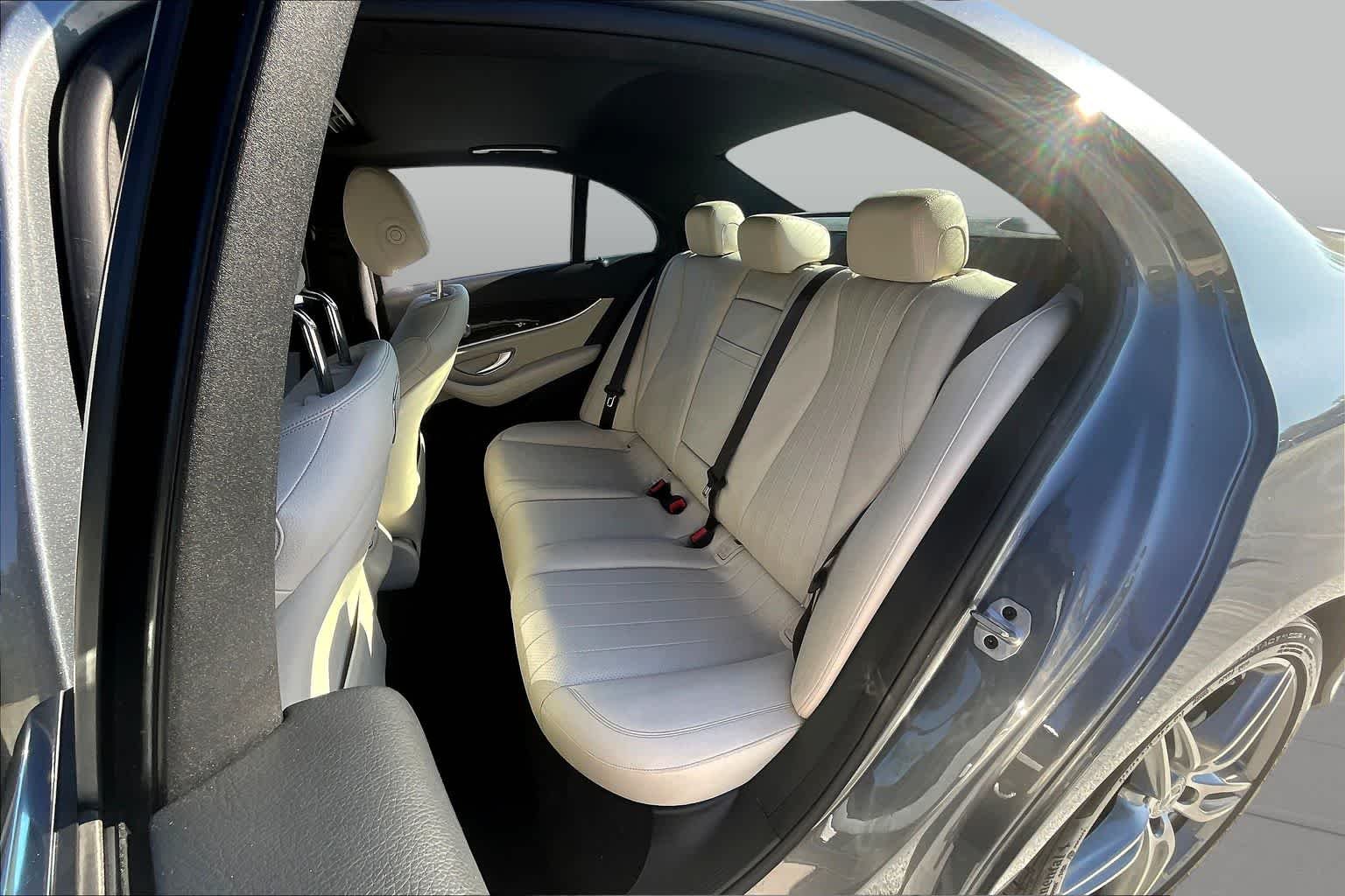 Used 2019 Selenite Grey Metallic Mercedes-Benz E 300 image 20