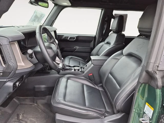 Certified Used 2025 Green Metallic Ford Outer Banks image 11