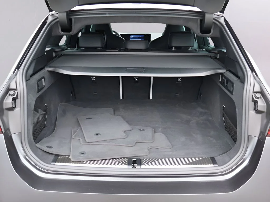 Used 2027 Frozen Deep Grey Metallic BMW Touring image 17