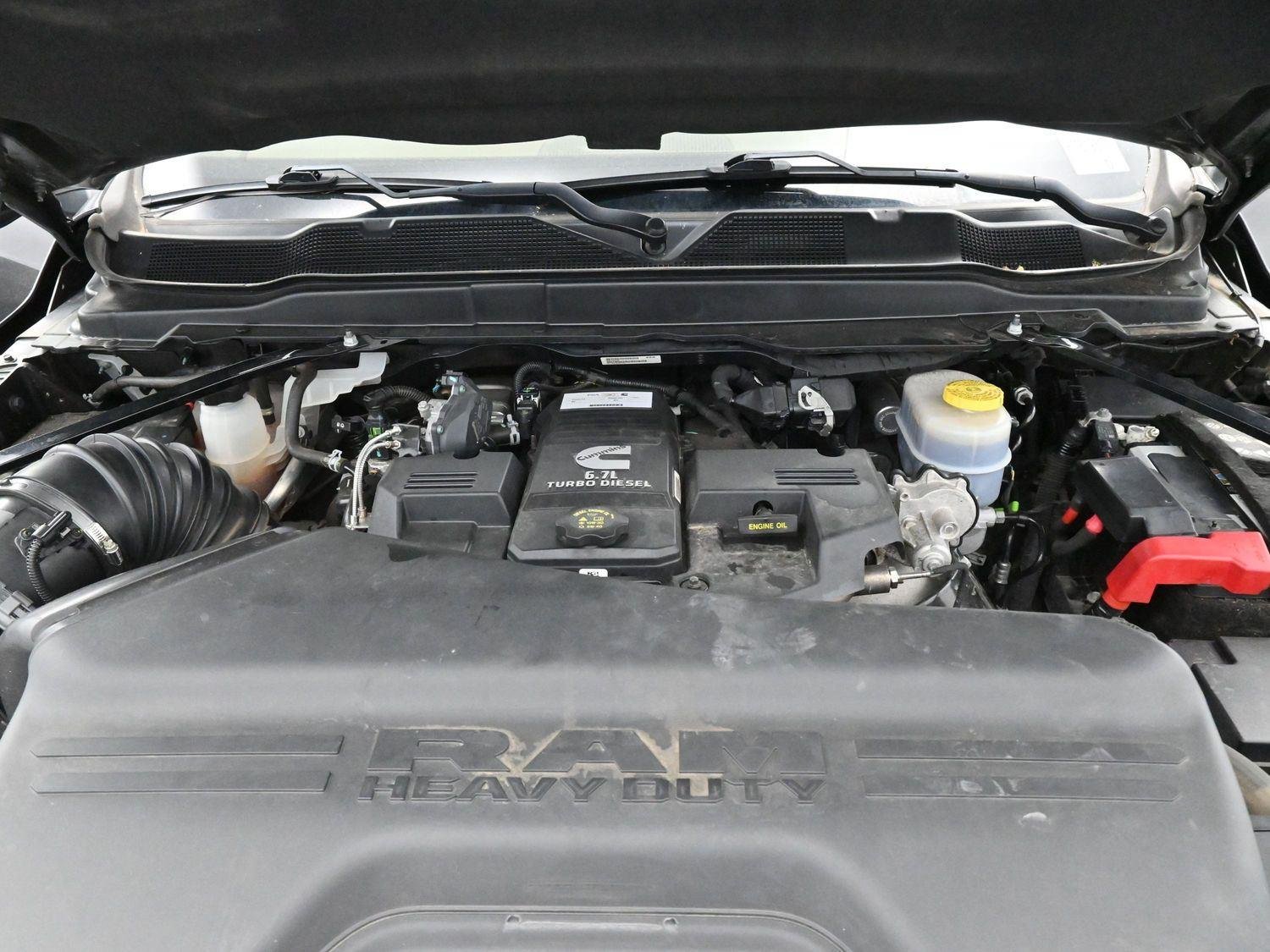 2022 RAM Ram 3500 Pickup Laramie - Photo 38