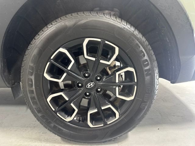 Used 2024 Green Hyundai SEL image 9