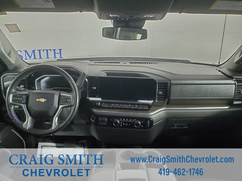 Used 2024 Sterling Gray Metallic Chevrolet LT image 16