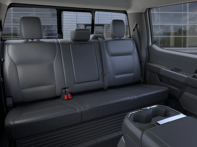 New 2026 Oxford White Ford Lariat image 36