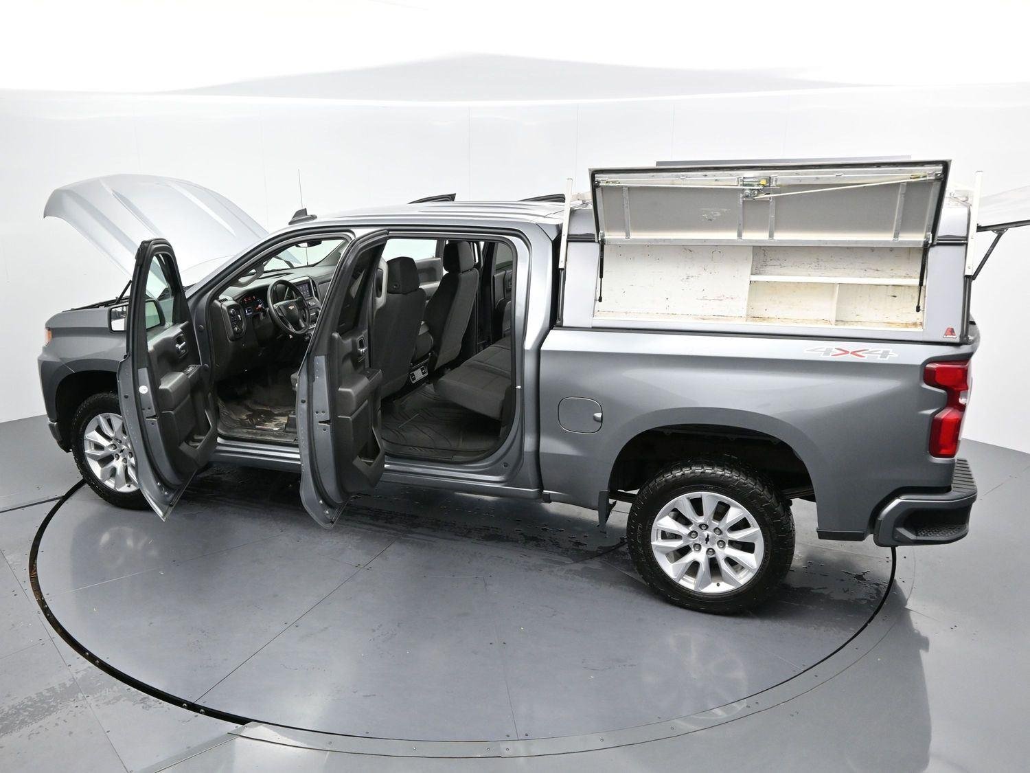 Used 2021 SATIN STEEL METALLIC Chevrolet Custom image 41