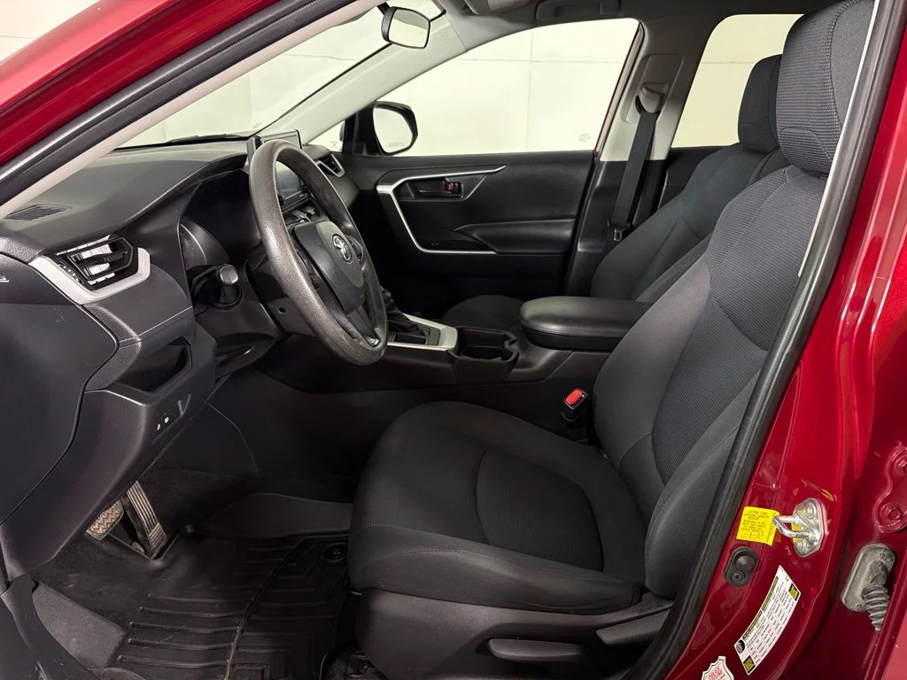 Used 2021 Red Toyota LE image 18