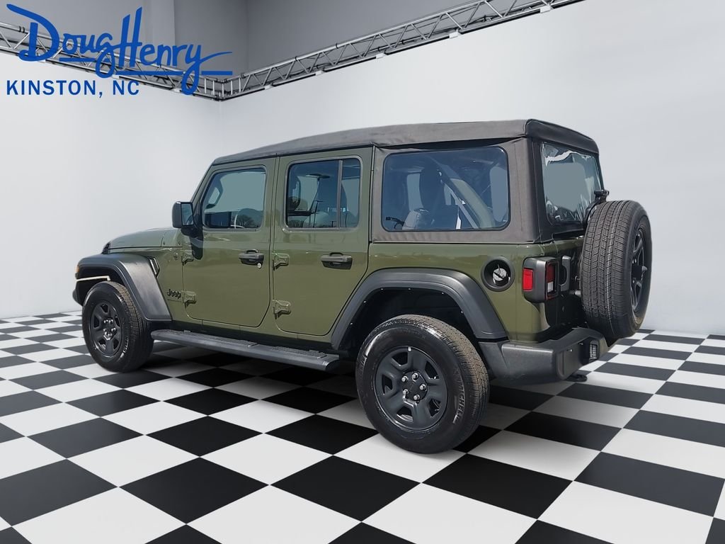 Used 2023 Green Jeep Sport image 3