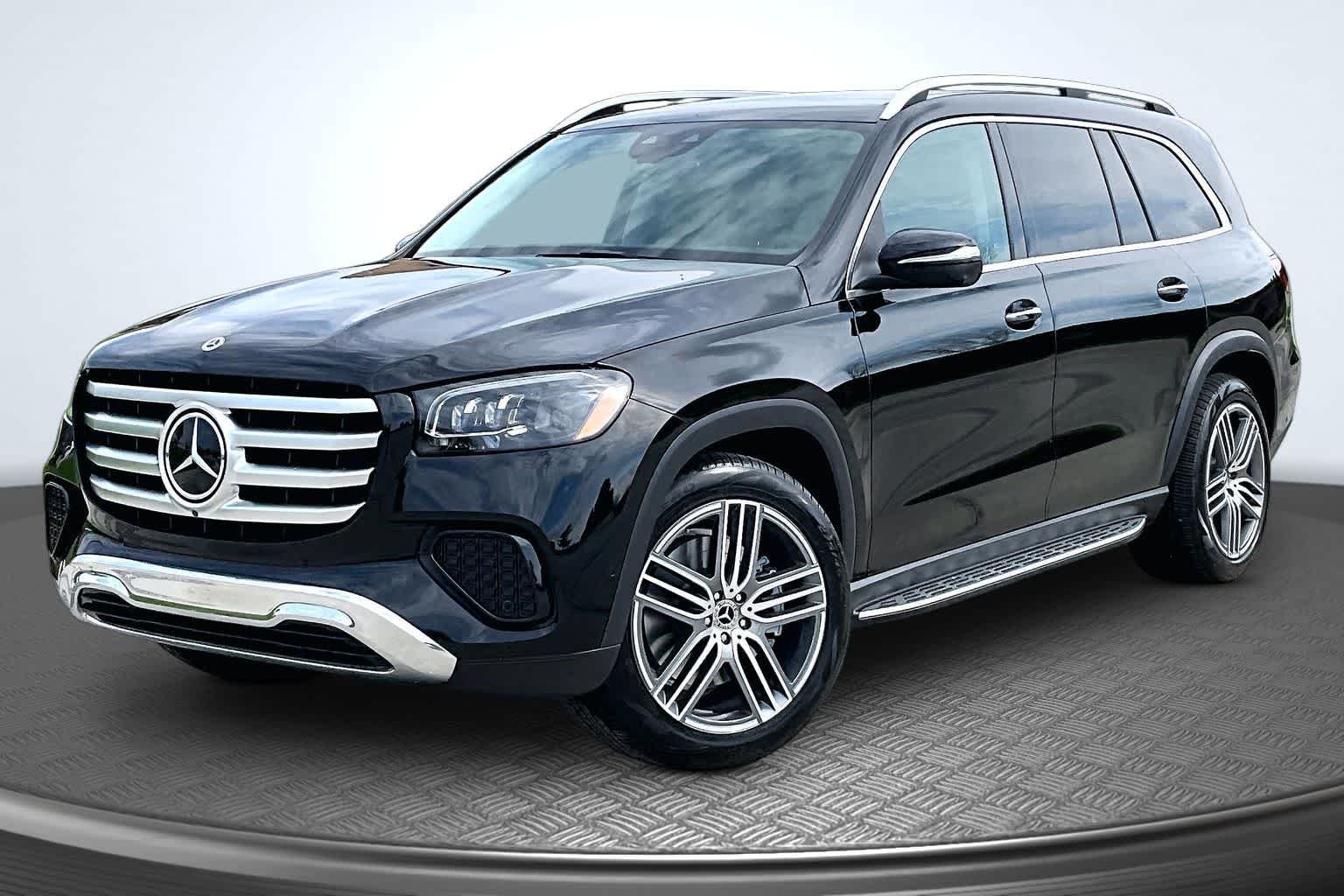 2026 Mercedes-Benz GLS GLS 450 4MATIC's photo