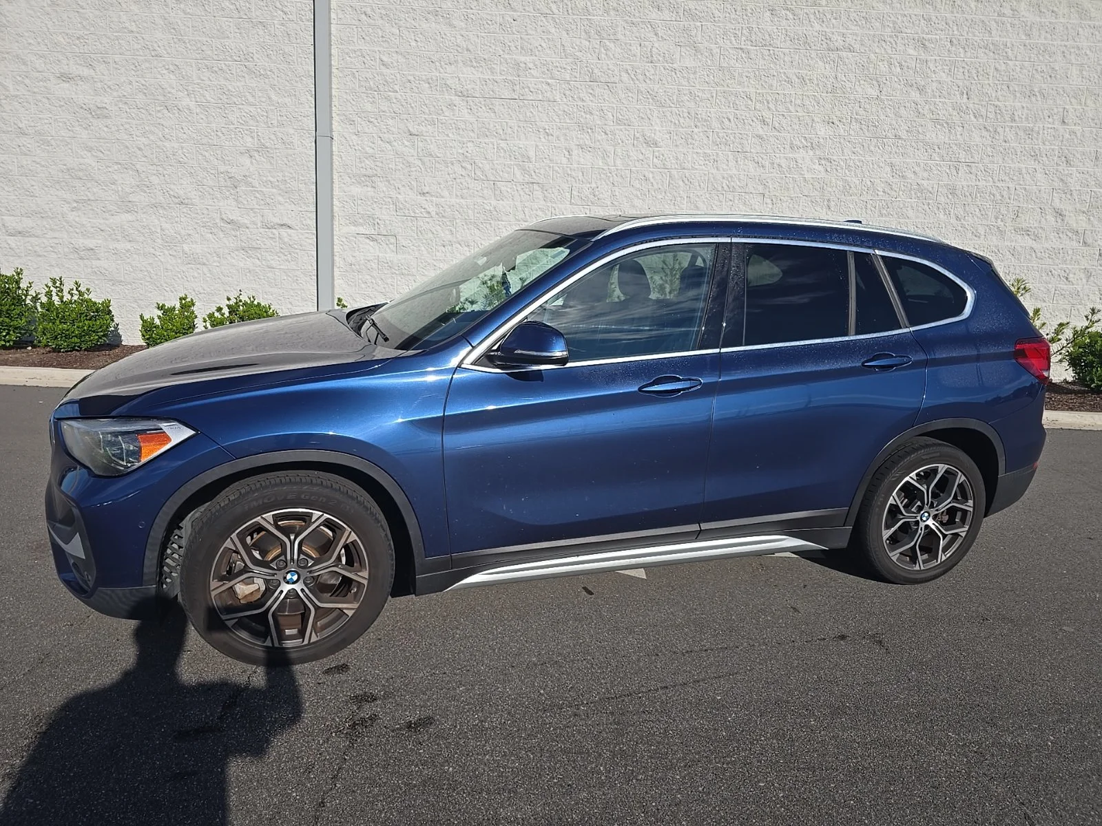 2021 BMW X1 28i