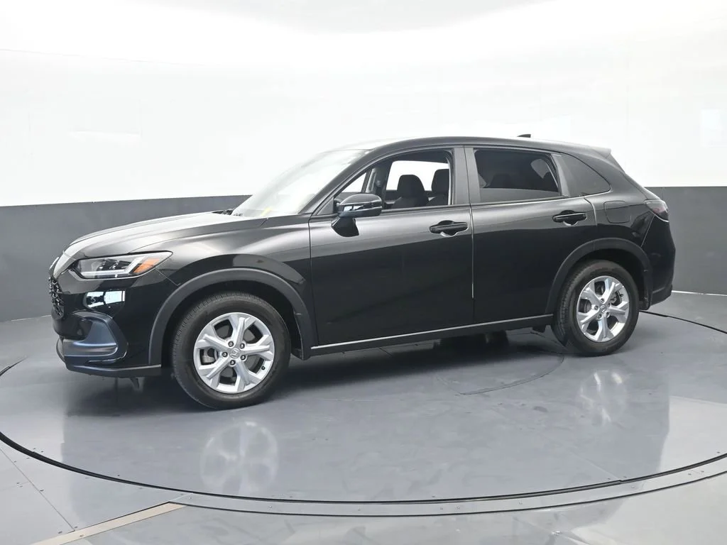 Used 2025 Black Honda LX image 2