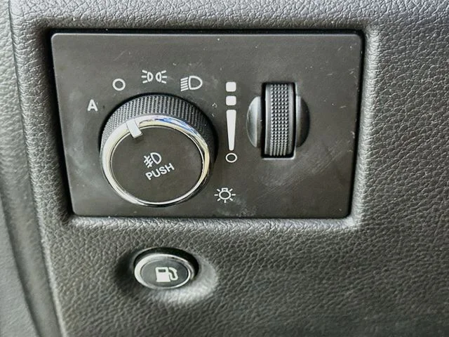 Certified Pre-Owned 2020 Jeep Grand Cherokee Altitude